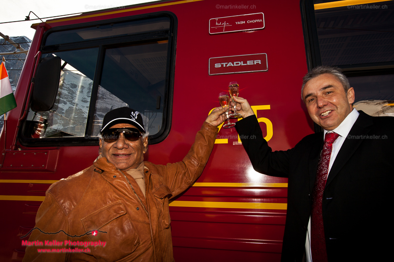 Taufe eines Zuges der Jungfraubahn auf den Namen des indischen Regisseurs Yash Chopra